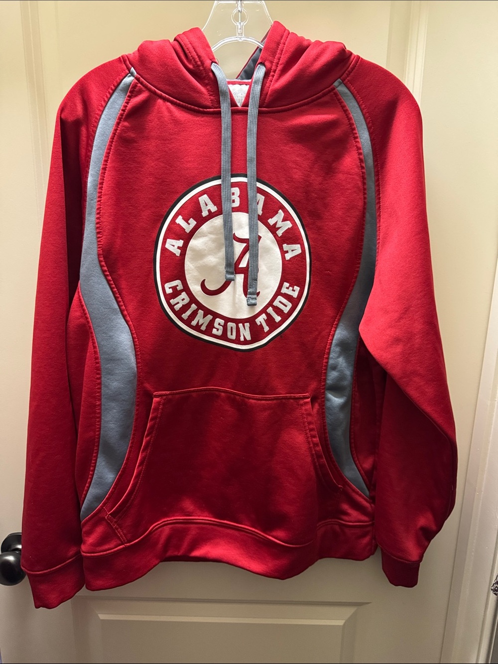 Rivalry Threads Red Alabama Crimson Tide Pullover Hoodie with Gray Accents